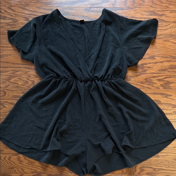 SHEIN Pants - ⭐️SHEIN Black Jumpsuit with Blouson Waist